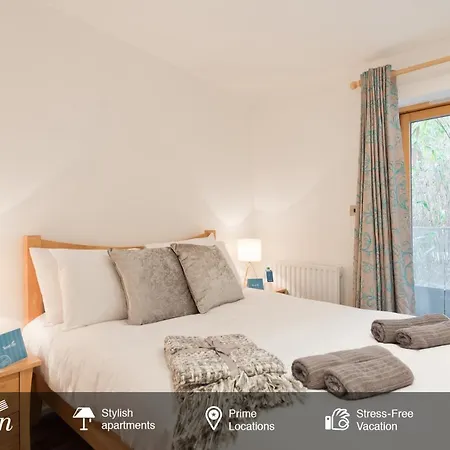 Sweet Central Riverside Apartment